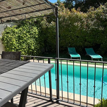 Uchaux Les Jardins Du Castelas - Piscines, Jardins Et Spas Privatifs מראה חיצוני תמונה
