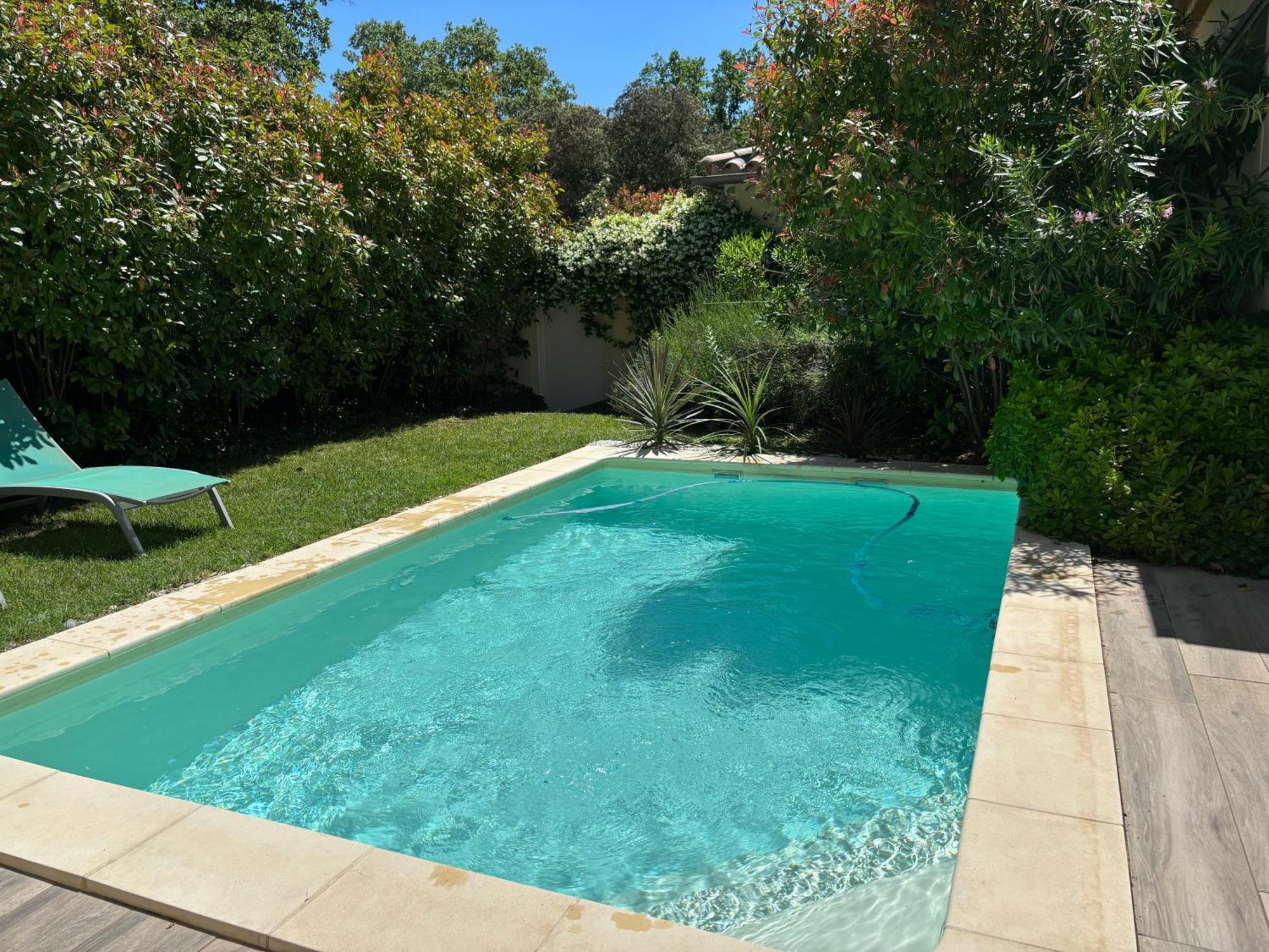 Uchaux Les Jardins Du Castelas - Piscines, Jardins Et Spas Privatifs מראה חיצוני תמונה