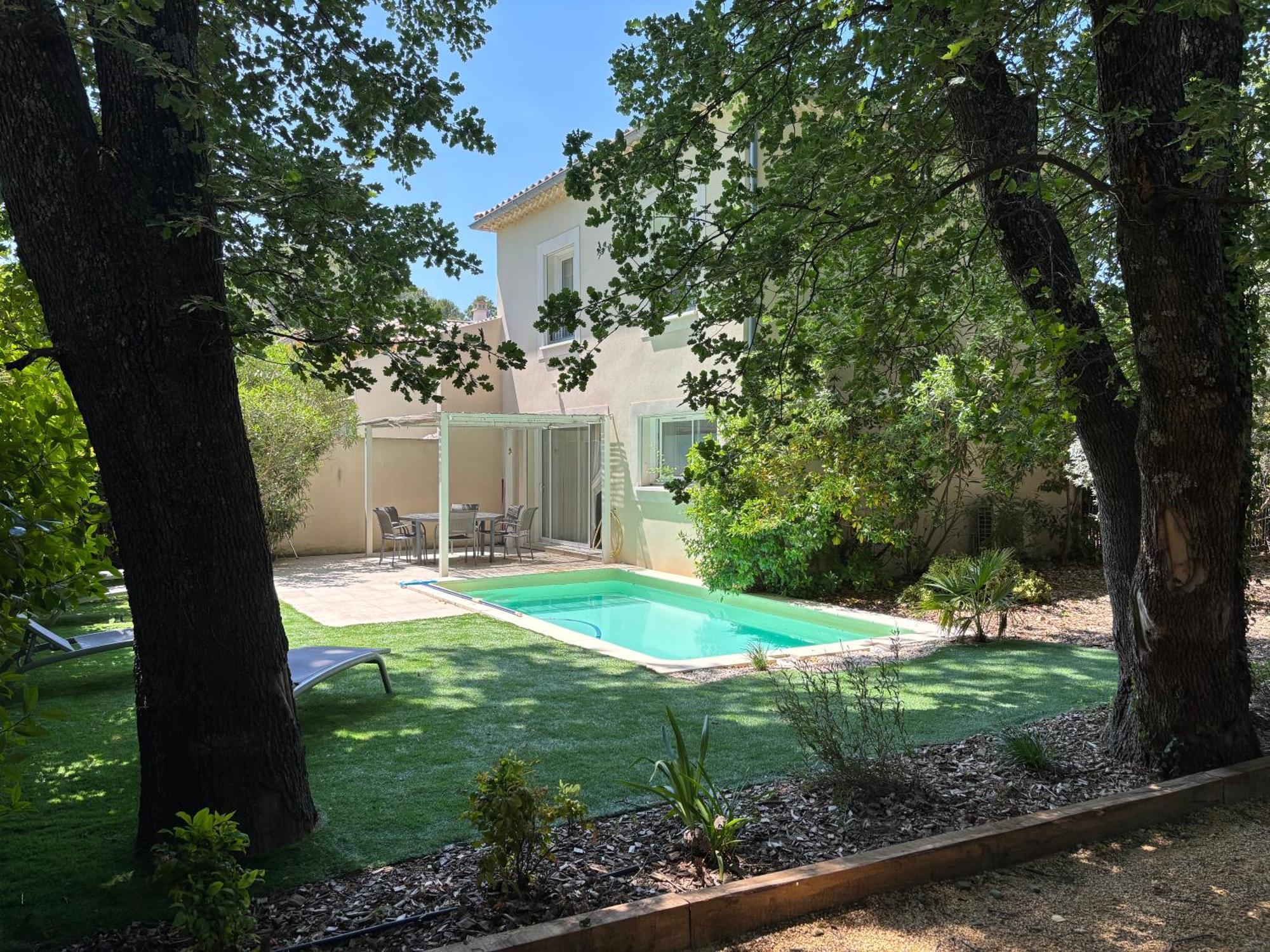 Uchaux Les Jardins Du Castelas - Piscines, Jardins Et Spas Privatifs מראה חיצוני תמונה