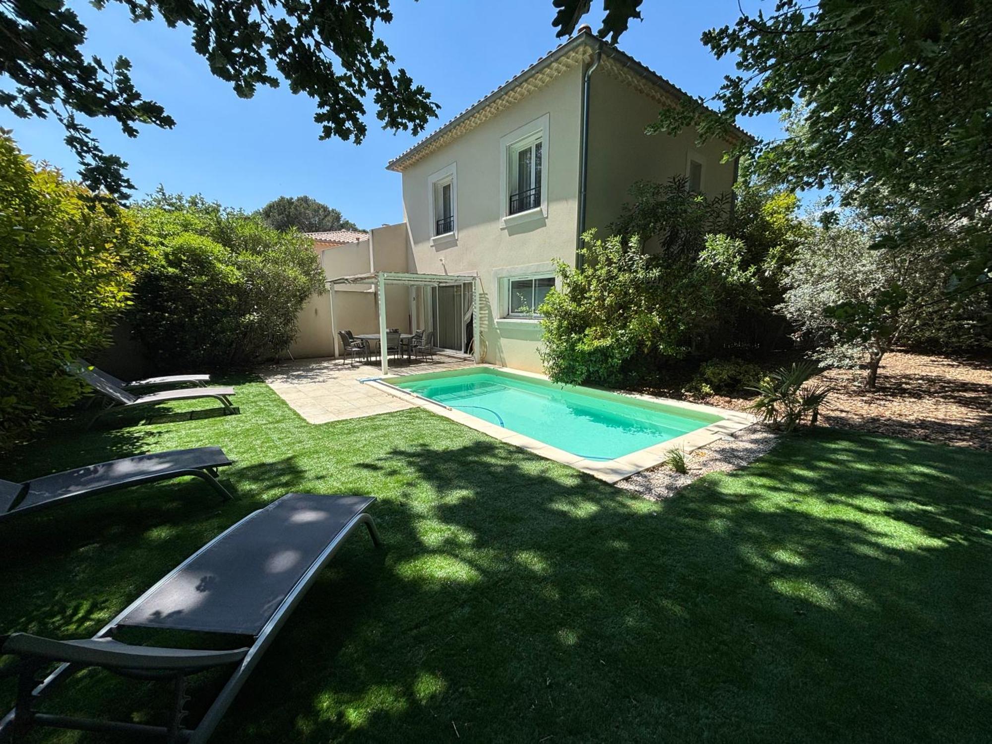 Uchaux Les Jardins Du Castelas - Piscines, Jardins Et Spas Privatifs מראה חיצוני תמונה